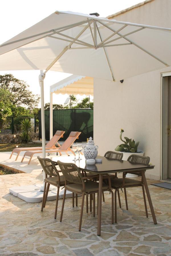 Enjoytrulli - Countryside Villa Noci Kültér fotó